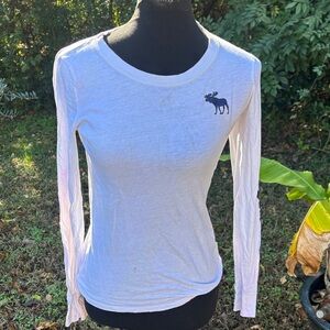 Abercrombie & Fitch White Long Sleeve Tee with Moose Emblem